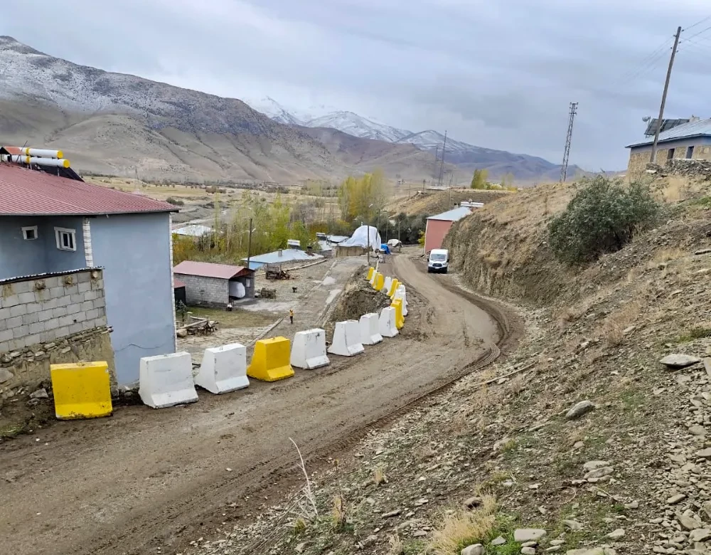 Büyükşehir Belediyesi güvenli yollar için çalışıyor