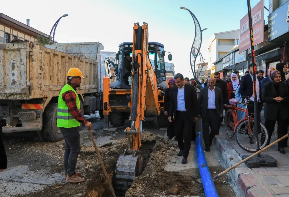 VASKİ Erciş’in içme suyu altyapısını yeniliyor